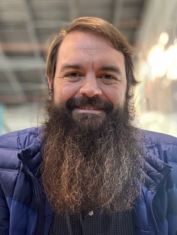 Steve Sadler, assistant coach of the Ridgeline MTB Team.